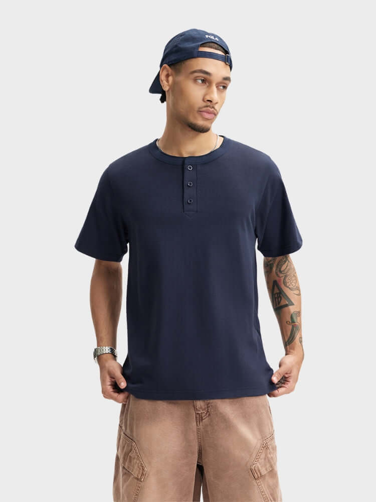 Henley-T-Shirt